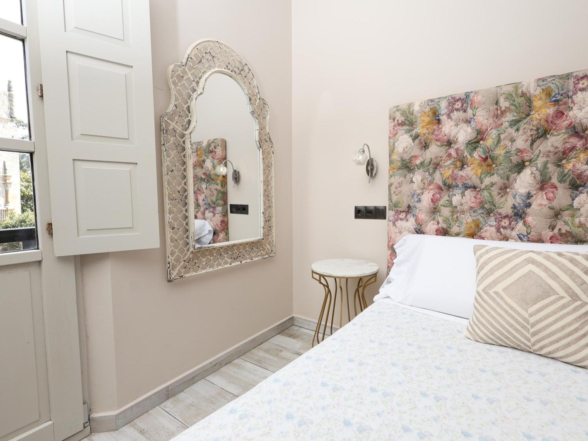 Akla Suites Con Jacuzzi Santillana Santillana del Mar Exterior photo