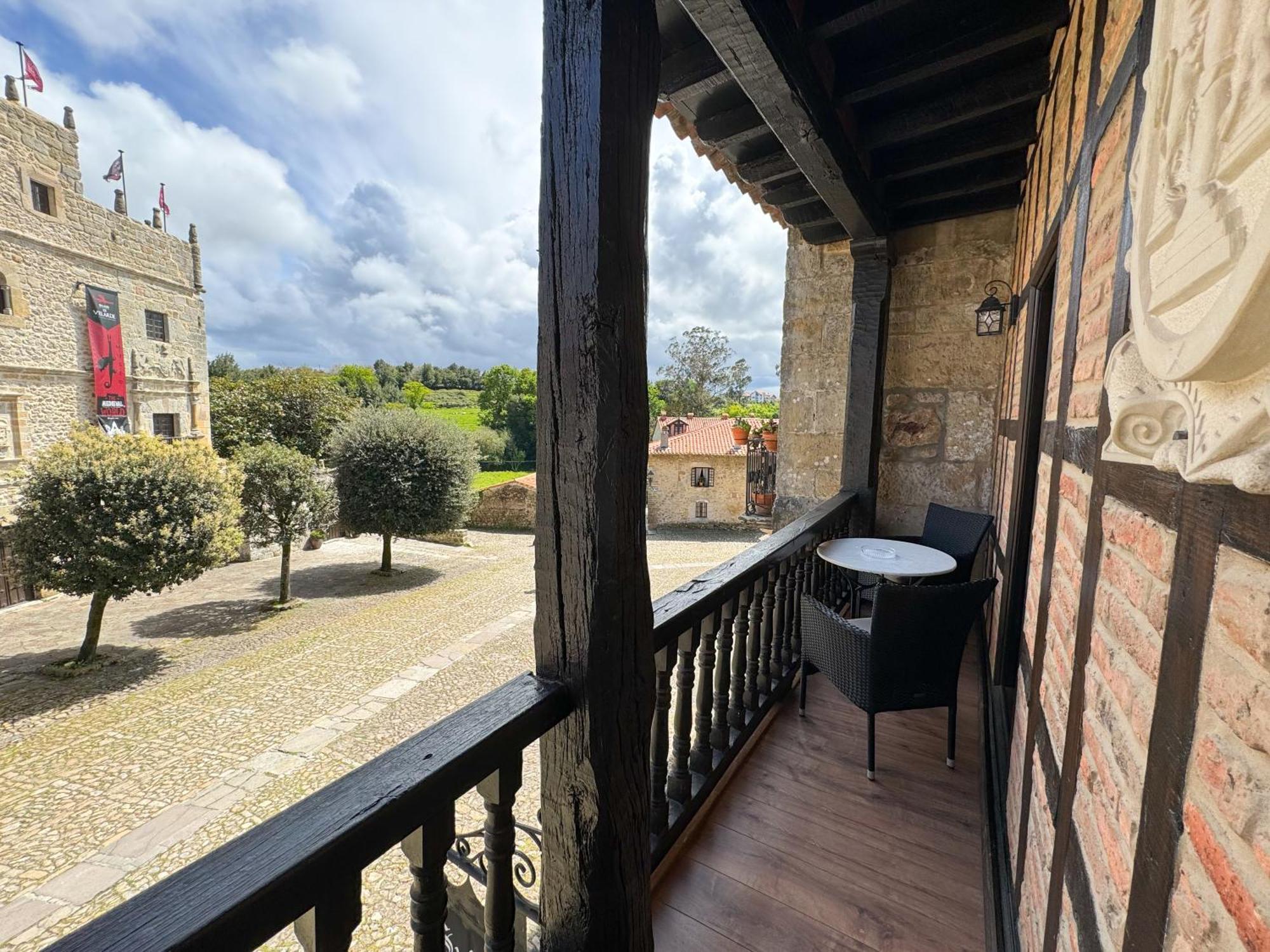 Akla Suites Con Jacuzzi Santillana Santillana del Mar Exterior photo